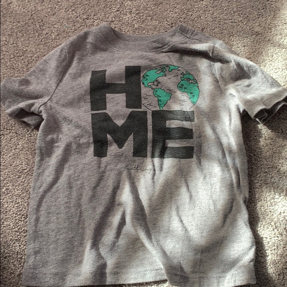 earth home shirt